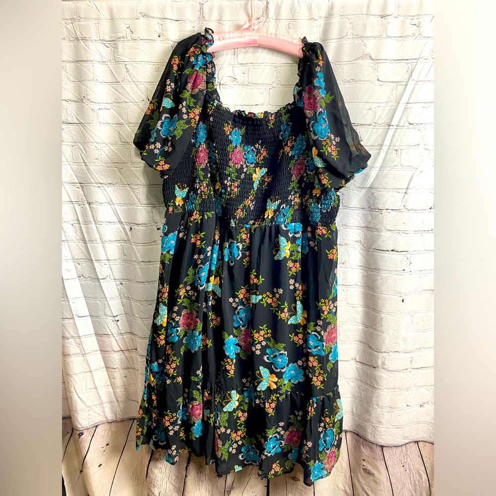 Lauren Conrad Butterfly Midi Smocked Dress. Size 4X